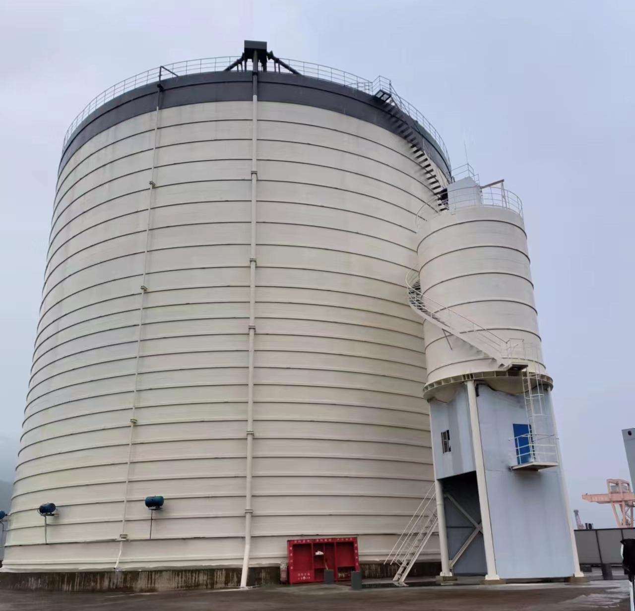 阳春10万吨水泥钢板库